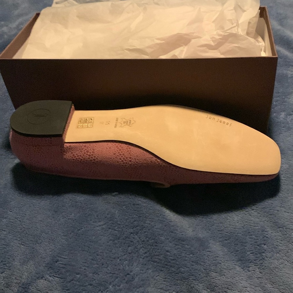 Women’s shoes